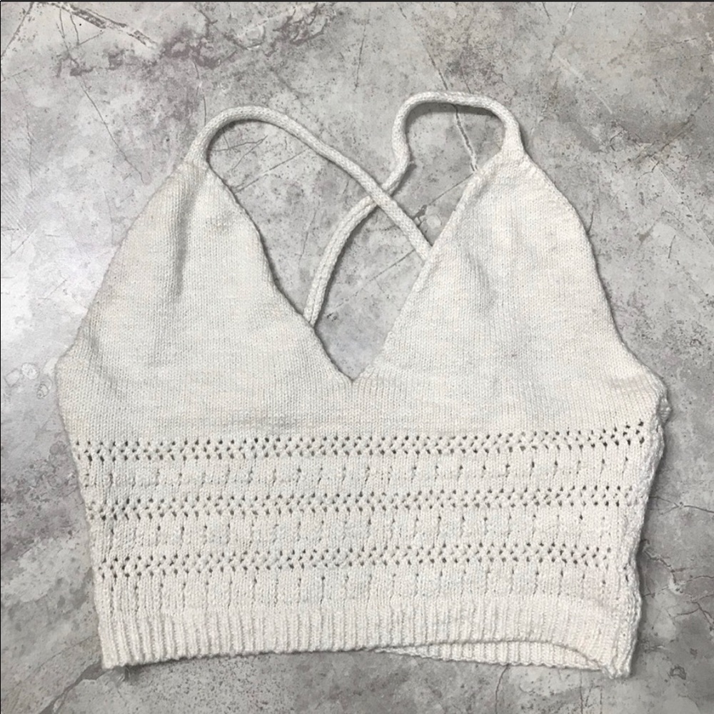 Urban Outfitters Crochet Crop Top - Picture 2 of 3
